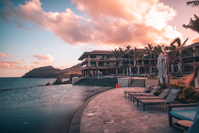 roberto nickson MA82mPIZeGI unsplash